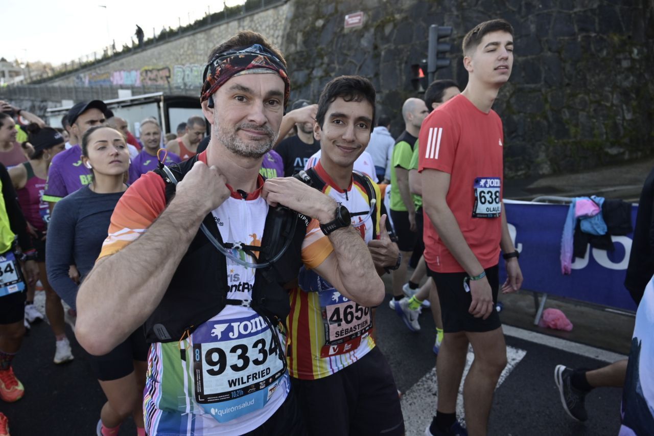 Ilusión y concentración en la salida de la Behobia-San Sebastián