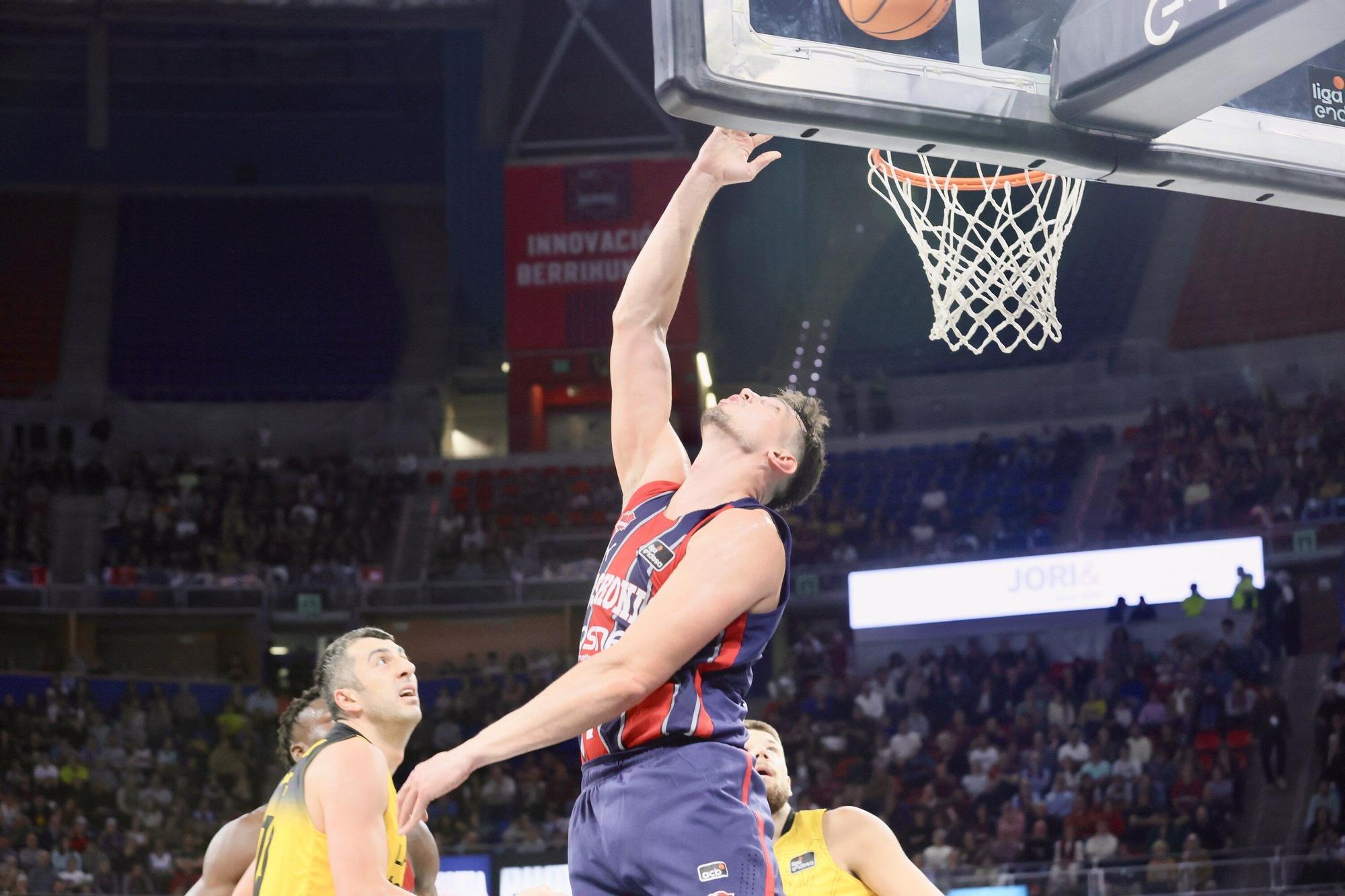 Todas las imágenes del Baskonia - La Laguna Tenerife (89-79)