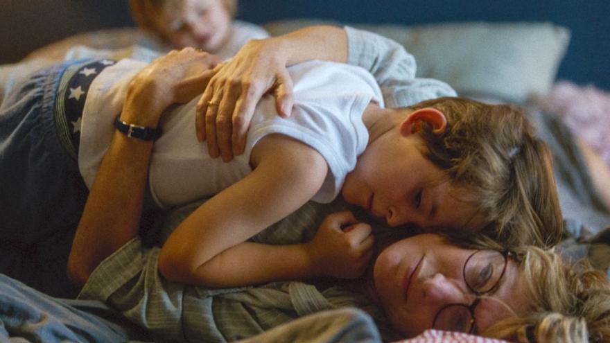 Crítica de la película &#039;Los lazos que nos unen&#039;: la vecina ideal