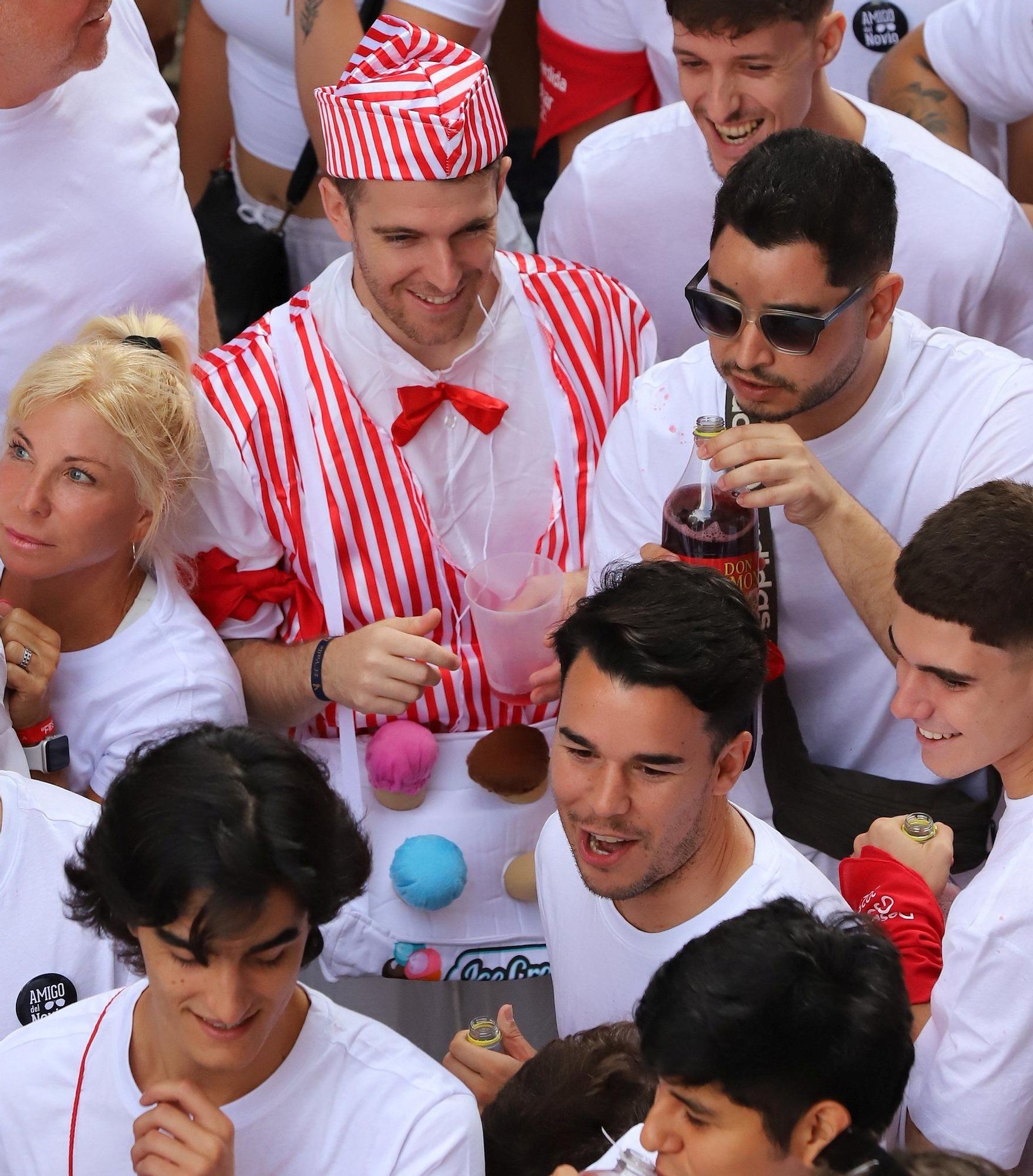 Fotos del  Chupinazo de San Fermín 2025 en Pamplona: ¡La fiesta más internacional se enciende con un grito solidario por Palestina!