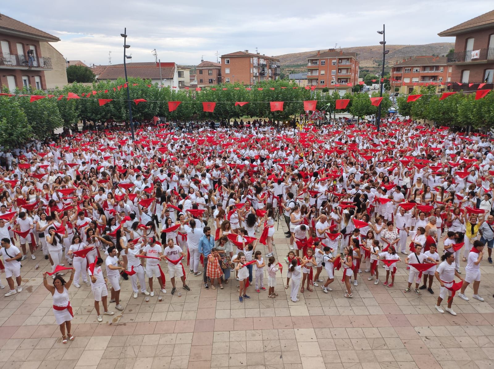 Fotos del cohete de fiestas de Andosilla