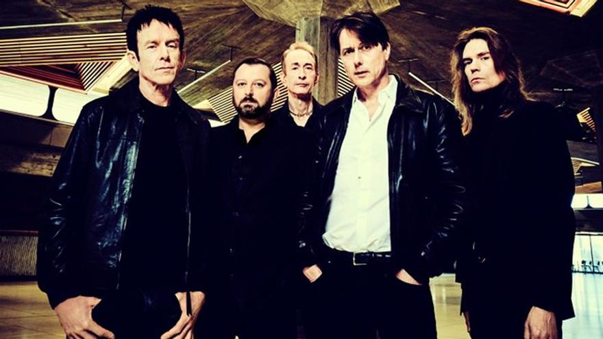 Suede, ‘antidepresivo’ para gente rota