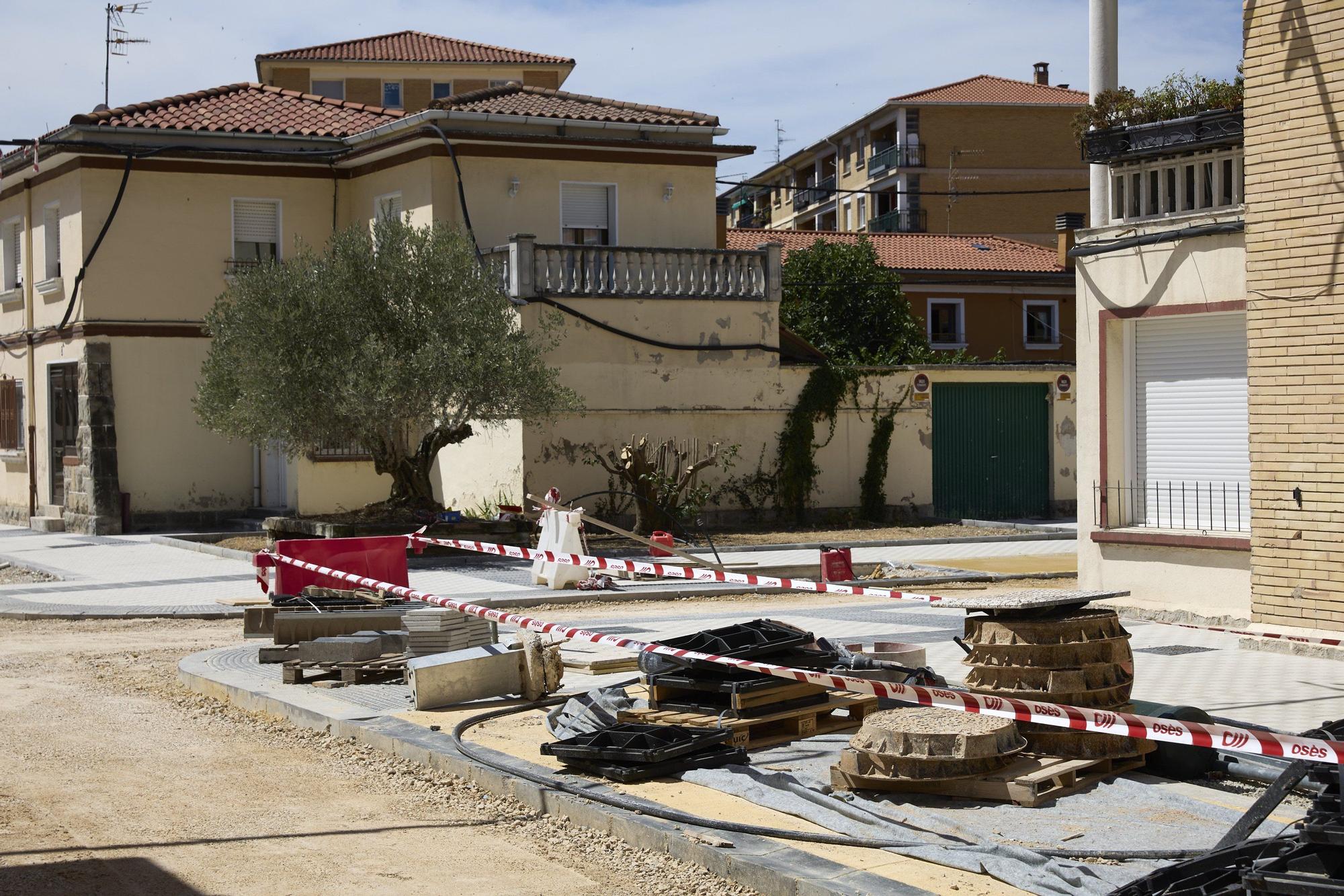 Fotos de las obras en Pamplona, que no descansa ni en verano