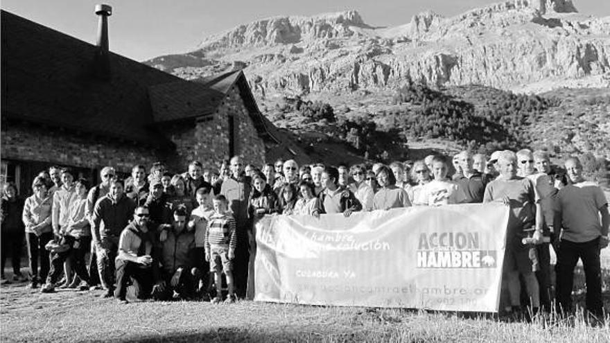 La cima del Bisaurín acoge la ascensión más solidaria