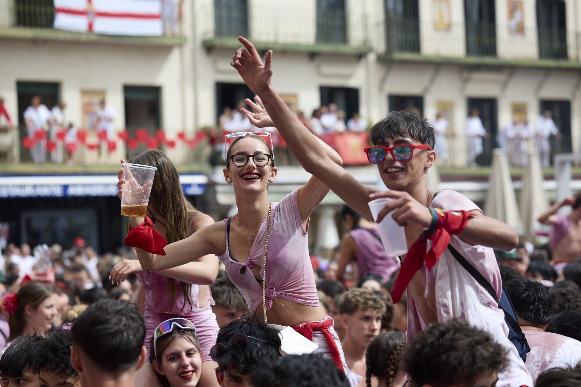 Fotos del cohete de las fiestas de Tudela 2025