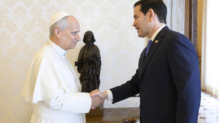 Marco Rubio refuerza la relación con el Vaticano tras los ataques de Trump al papa León XIV