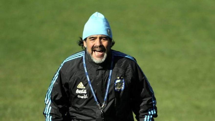 Maradona recibe el alta médica tras una operación de bipás gástrico