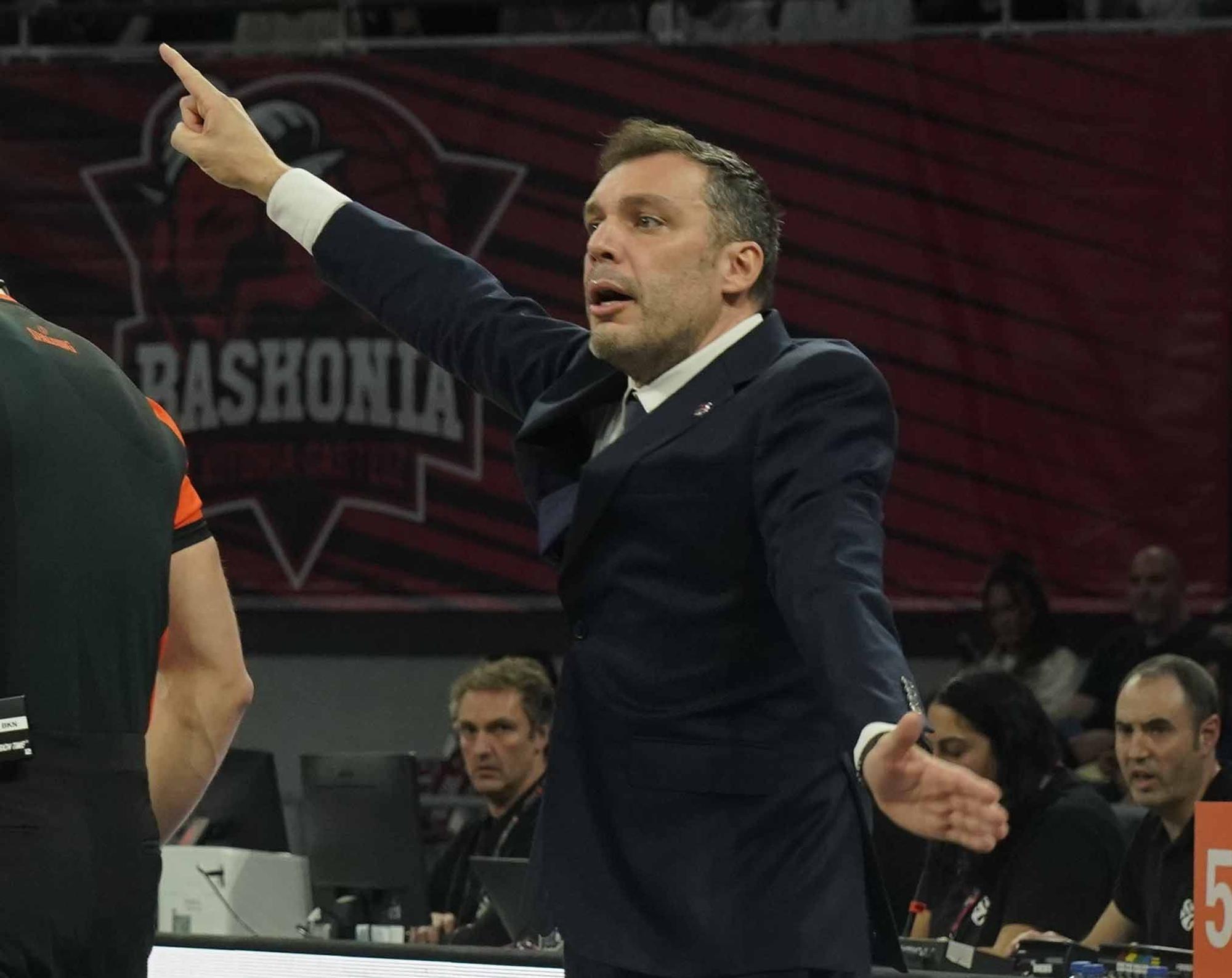 Las mejores imáganes del Baskonia 86-75 Anadolu Efes