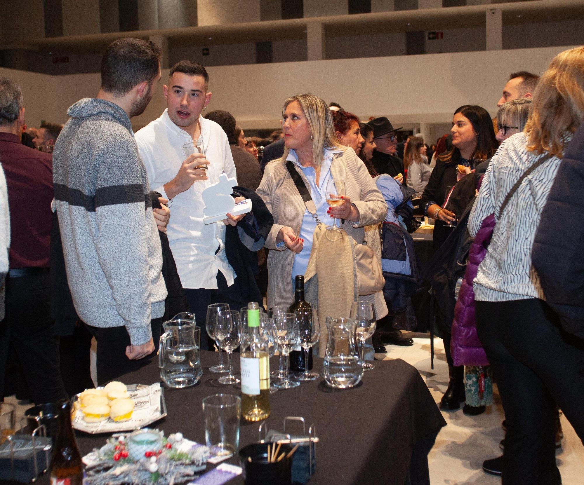 En imágenes: Más de 600 invitados celebran los 20 años de DNA en los Premios +Álava Sariak