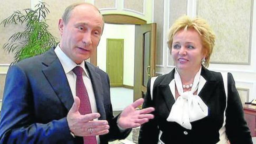 “Primero tengo que casar a mi exesposa, luego ya pensaré en mí”, dijo Putin en 2013.