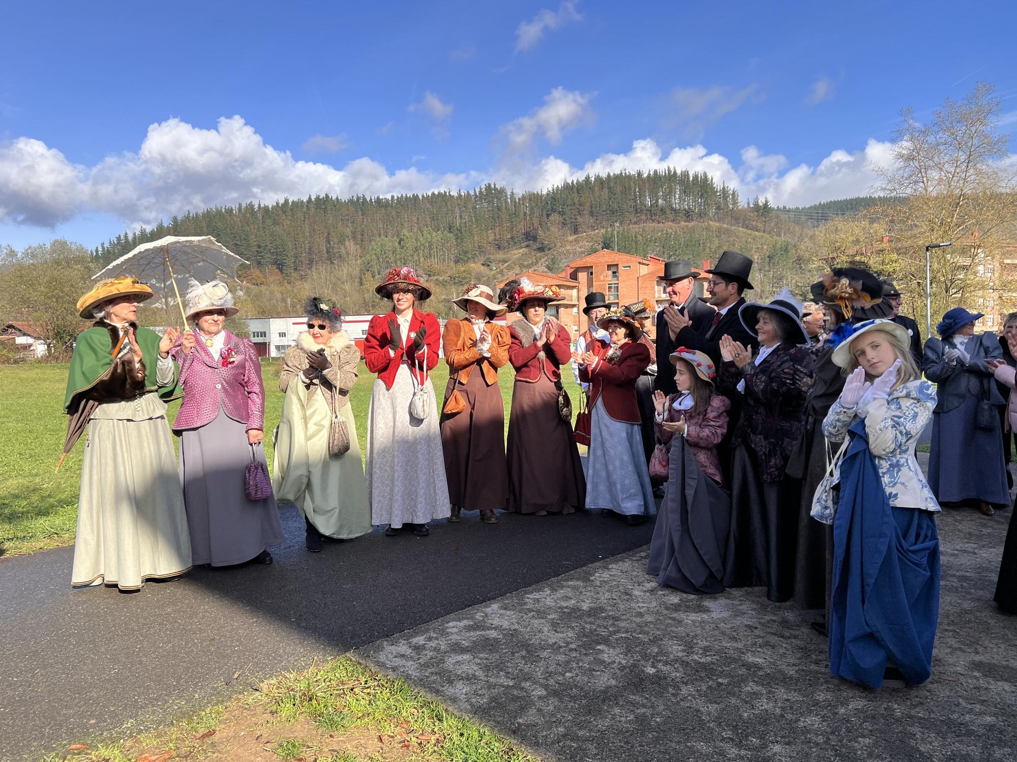 Ormaiztegiko XIX. mendeko Eleganteen Bilkura, iruditan