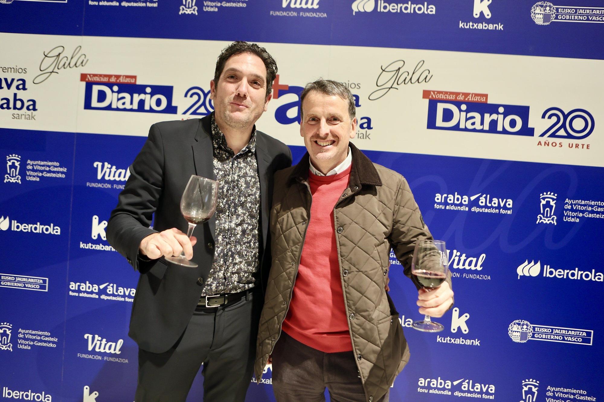 En imágenes: Más de 600 invitados celebran los 20 años de DNA en los Premios +Álava Sariak