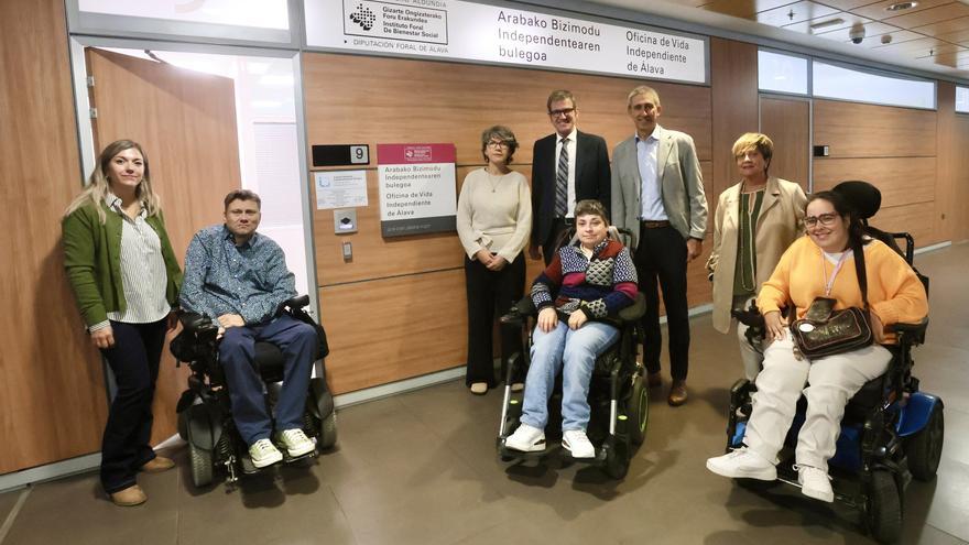 Álava abre su Oficina de Vida Independiente para personas con discapacidad y enfermedad mental