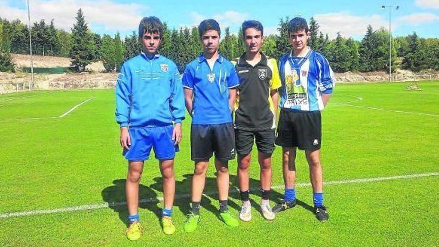 Álvaro San Martín (izq), Juan Garagarza, Esteban Astarriaga e Iker Valencia.