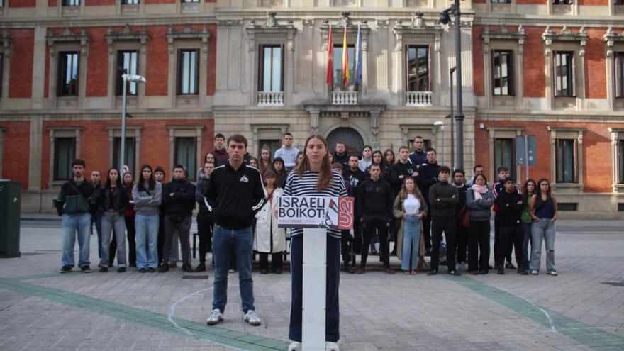 Convocan una huelga estudiantil en Navarra para denunciar el genocidio de Israel en Palestina