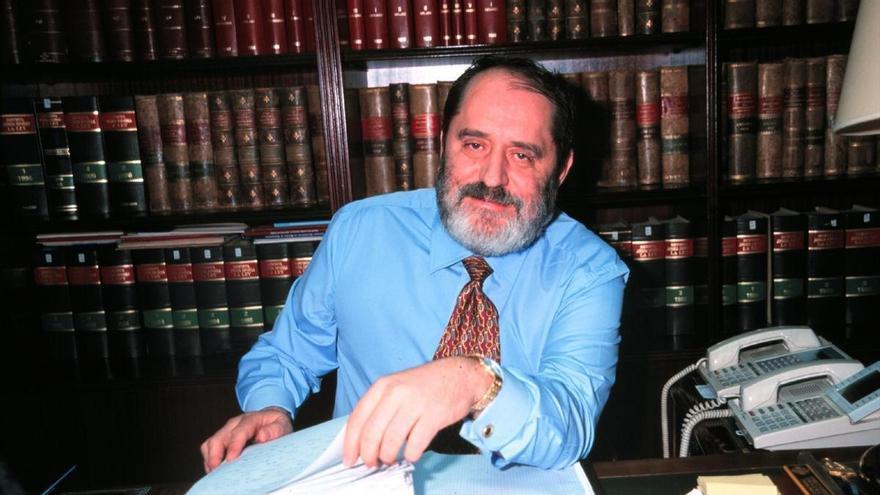 Fallece el polémico abogado Emilio Rodríguez Menéndez, defensor del &#039;Dioni&#039;