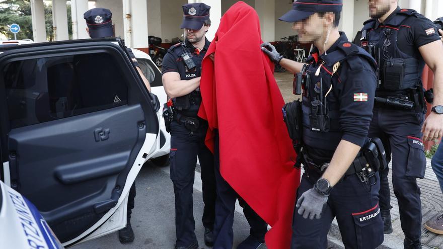 La Ertzaintza investiga como violencia machista el homicidio de una mujer en Zarautz