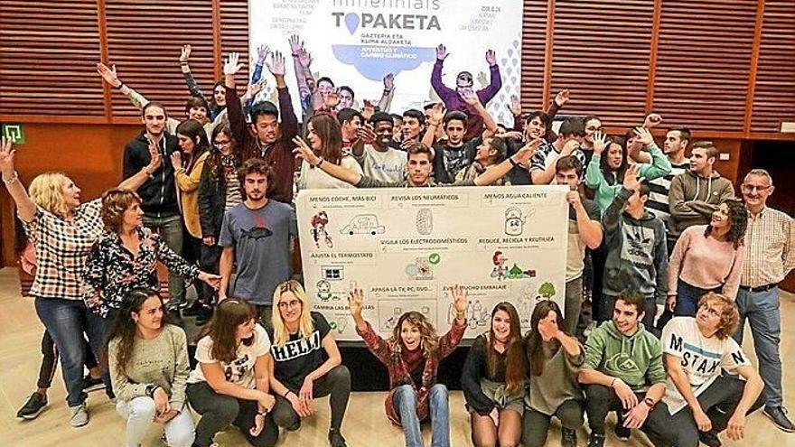 Jóvenes crean un decálogo contra el cambio climático