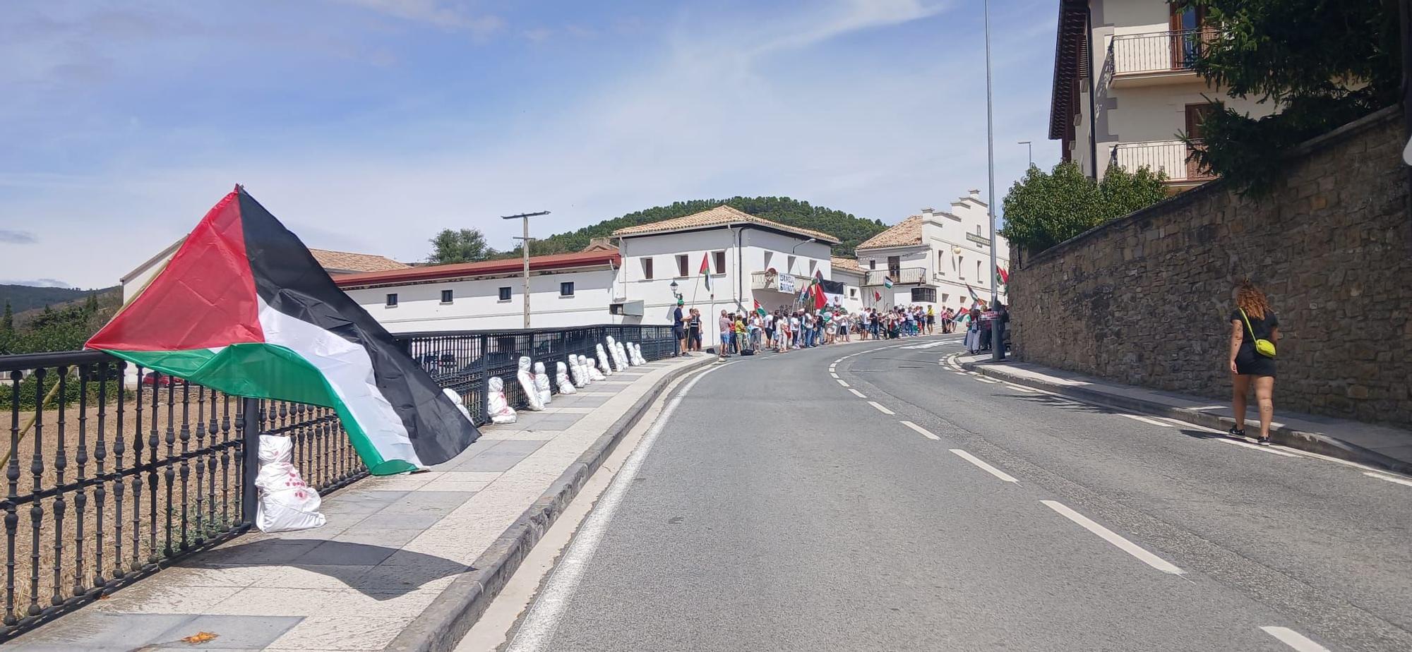 Aibar protesta contra el genocidio en Gaza