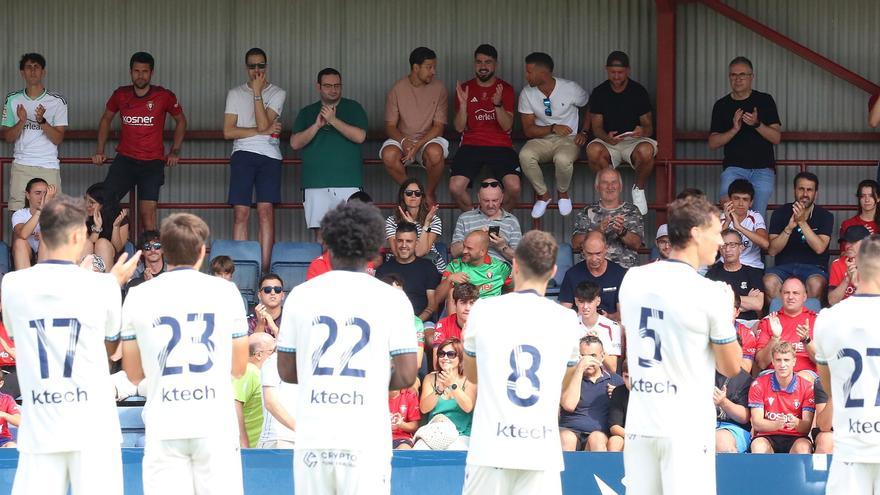 Fotos del amistoso de Osasuna-Arenas