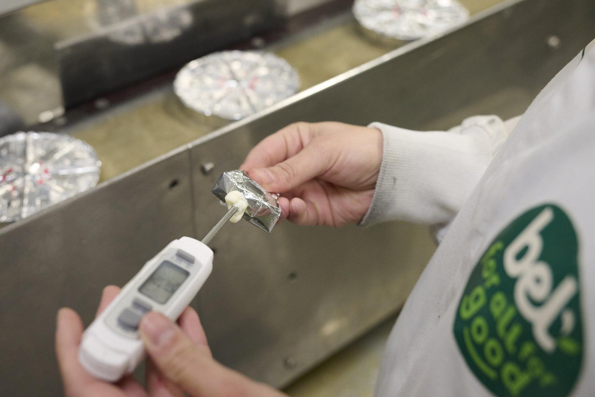 Fotos de la visita a la fábrica en Iraizotz de Grupo Bel