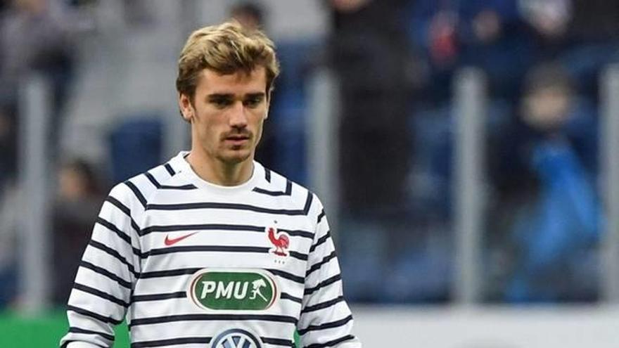 Griezmann: &quot;He decidido quedarme en el Atlético de Madrid&quot;