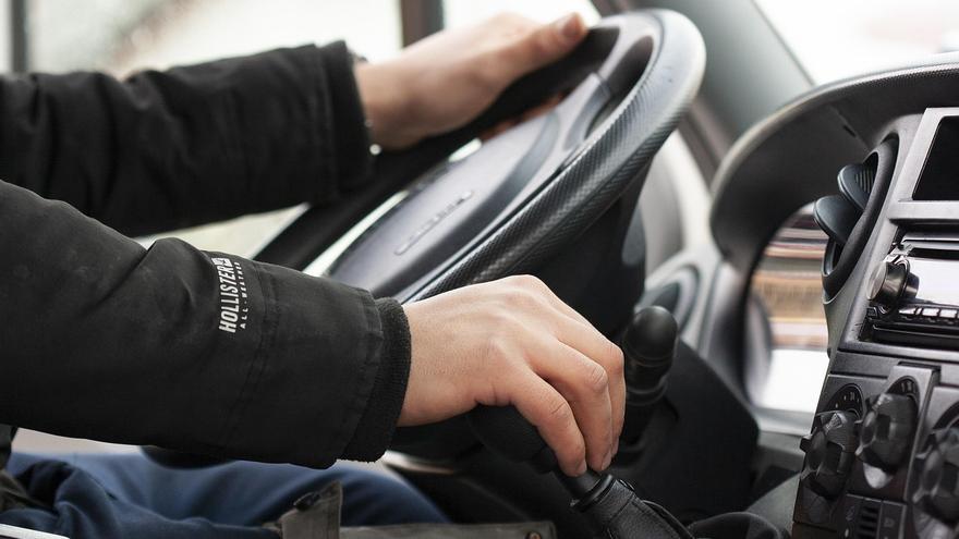 Roba en un hostel de Bilbao y acaba detenido al volante del coche de una de sus víctimas