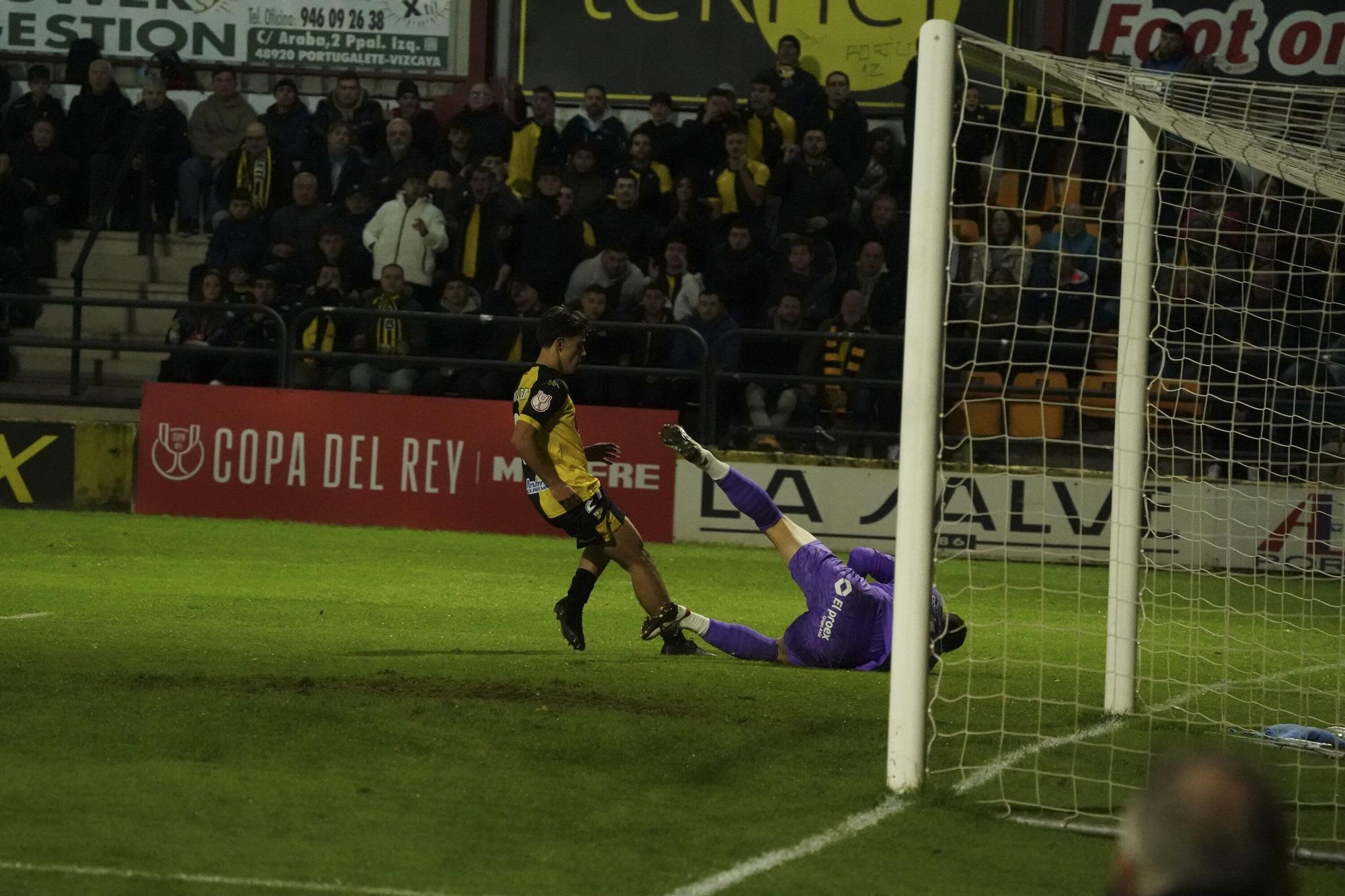 El Portugalete-Alavés, en imágenes