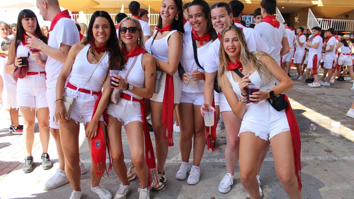 Tras el cohete comenzó a correr la bebida.