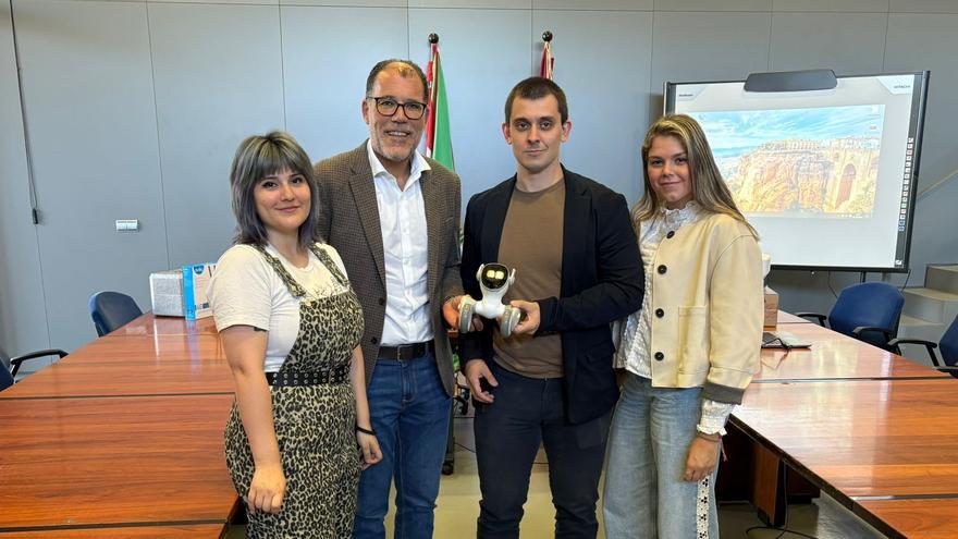 Ortuella acompañará a sus mayores con robots impulsados por la IA