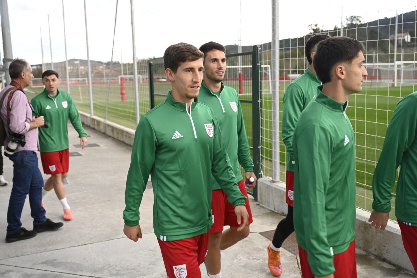 El Lehendakari visita en Lezama el entrenamiento de la Euskal Selekzioa