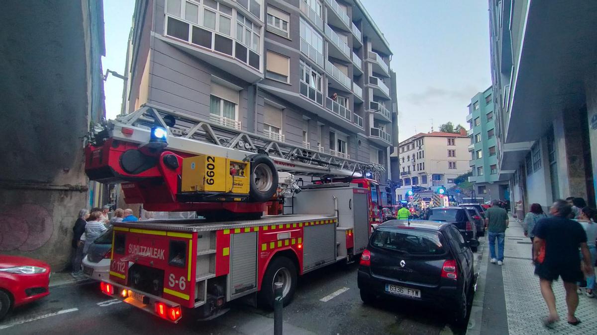 Los bomberos en Pasai Antxo