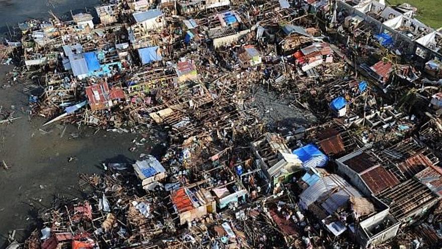 La ONU alerta que 7,8 millones de mujeres y niños filipinos necesitan ayuda urgente