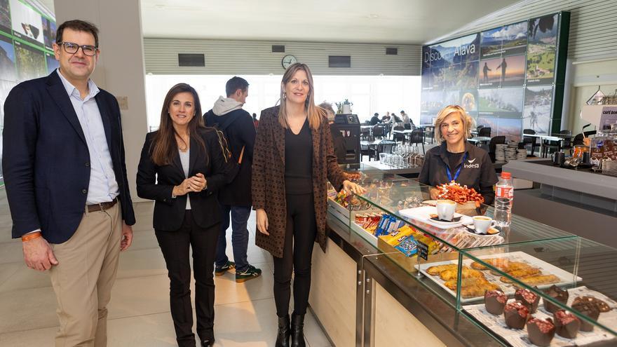 Indesa gestionará durante cuatro años más la cafetería del Aeropuerto de Foronda