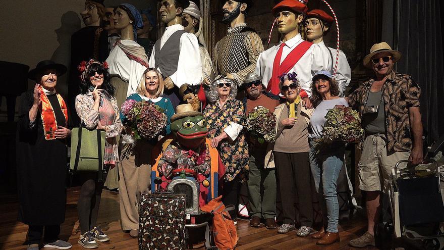 Oñati: Ikusi Makusi lleva su humor a las tablas en versión solidaria