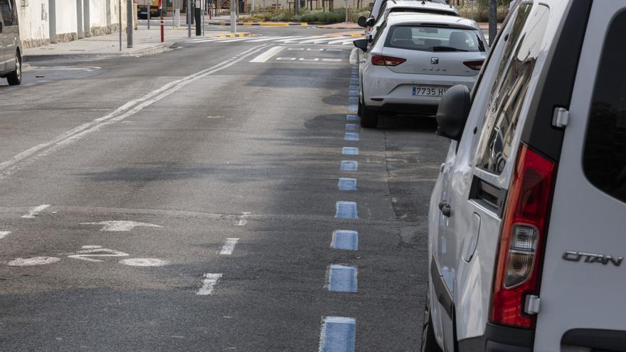 ¿Dónde y cuándo cambia el aparcamiento en la Rochapea? Claves de la nueva zona naranja de 24 horas