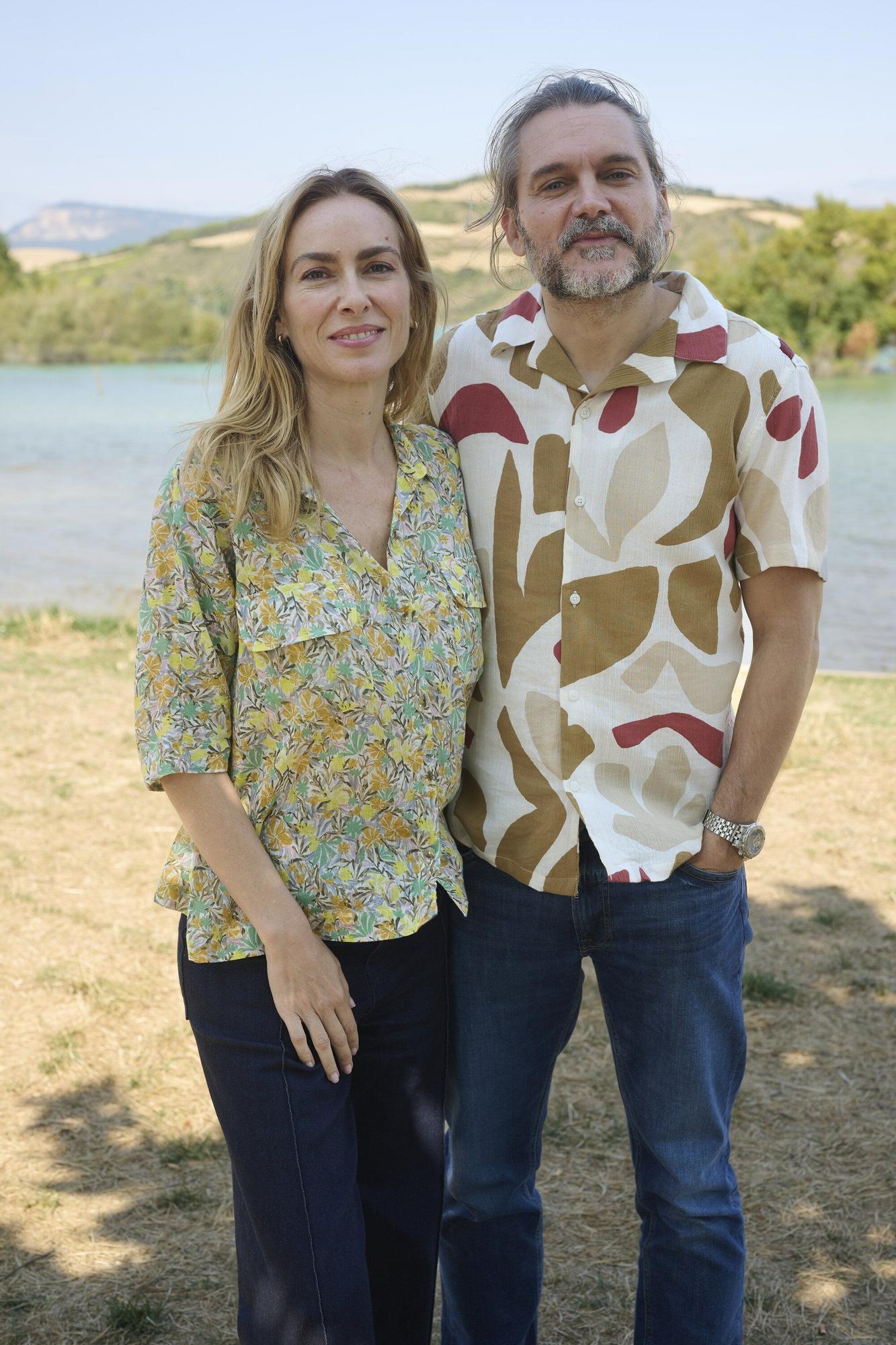 Rodaje de la película "TRES DE MÁS” con los actores Salva Reina y Kira Miró