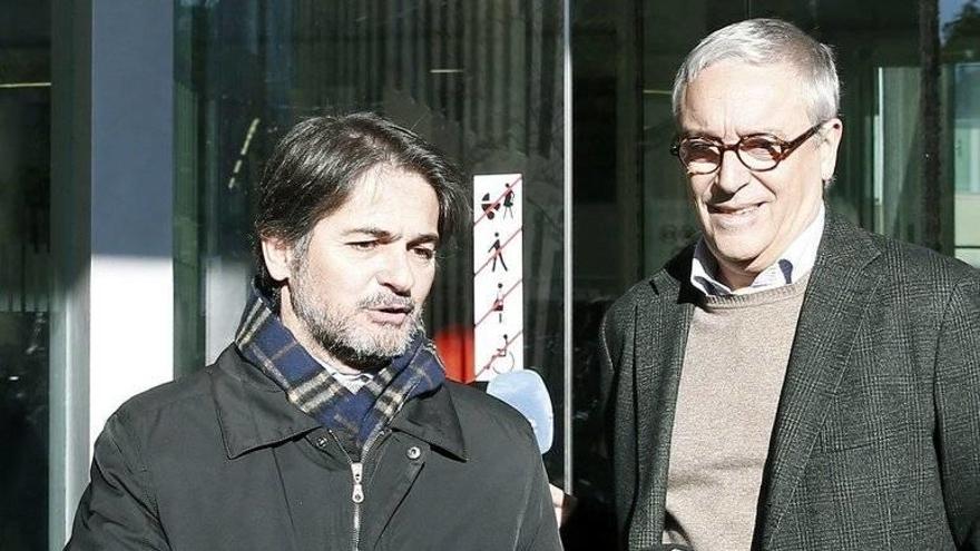El exdiputado de CiU Oriol Pujol, junto a su abogado Xavier Melero (d) en una foto de archivo.