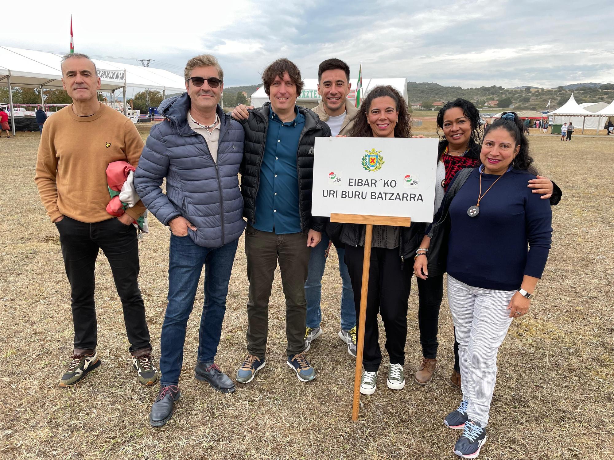 En imágenes: El Alderdi Eguna reúne a miles de jeltzales en un ambiente festivo