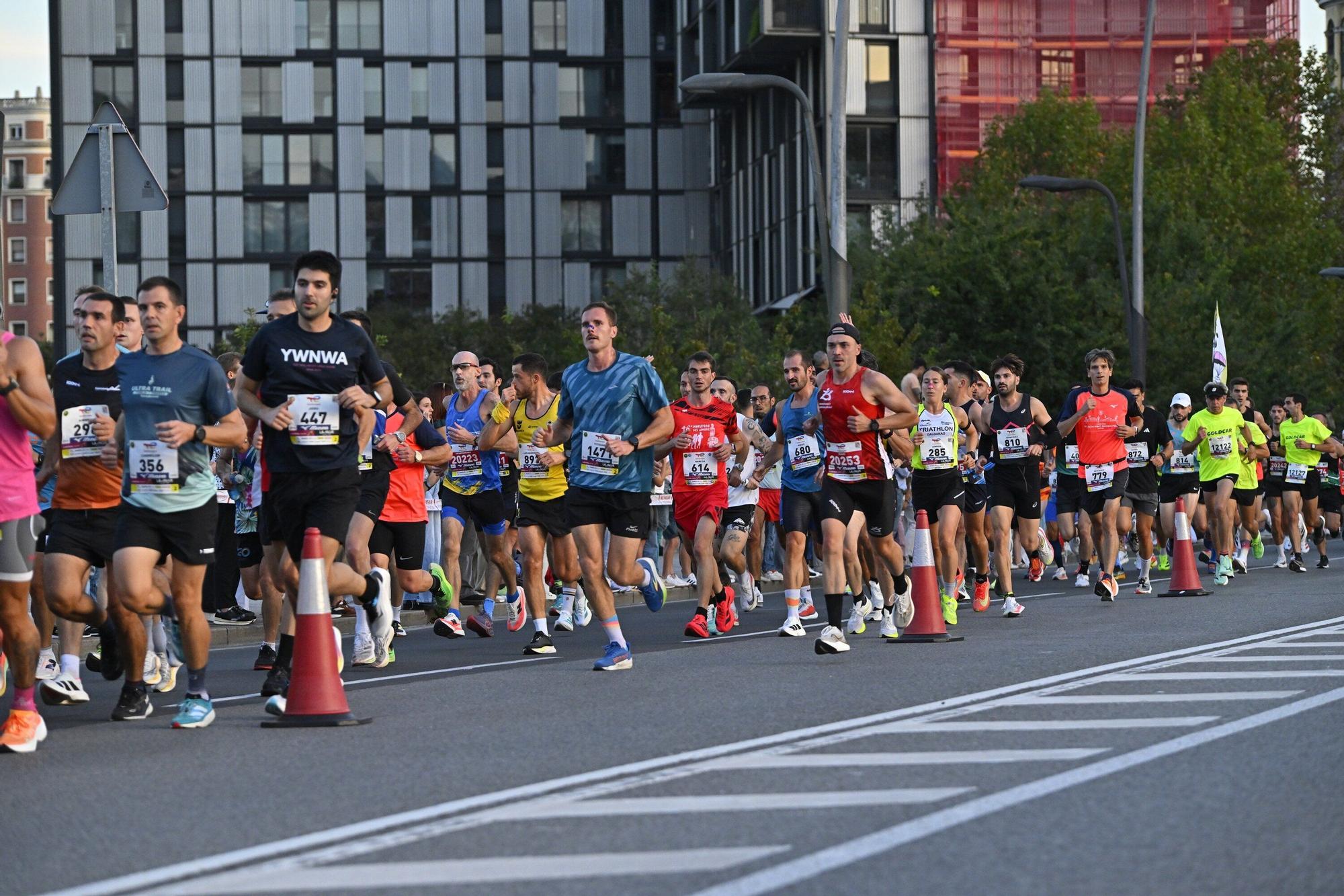 El Bilbao Night Marathon, en imágenes