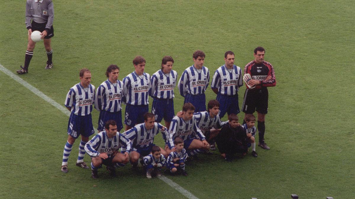 Photo-Araba atariak erakusketa bat jarri du ikusgai, Deportivo Alaves 1997-1998 denboraldian lehen mailara igo izanari buruzkoa.