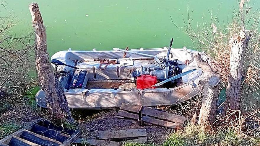 Tres detenidos por el robo de una embarcación en Tudela hace dos años