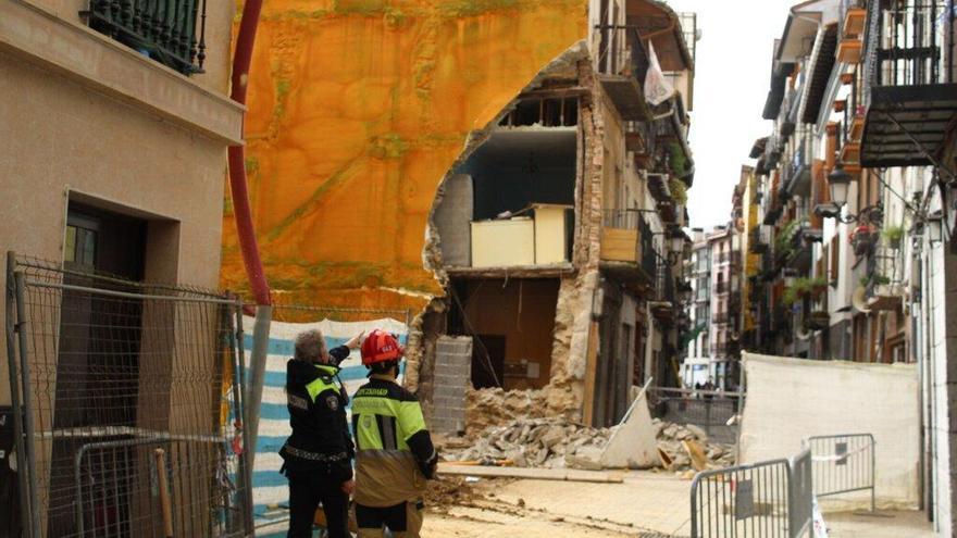 Desalojados 18 vecinos en Azpeitia por el derrumbe parcial de un edificio