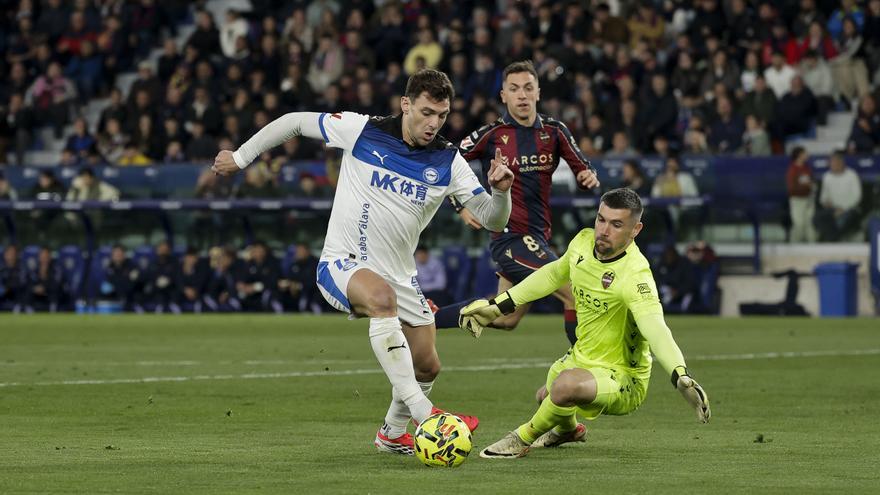 Un Alavés sin acierto en los áreas