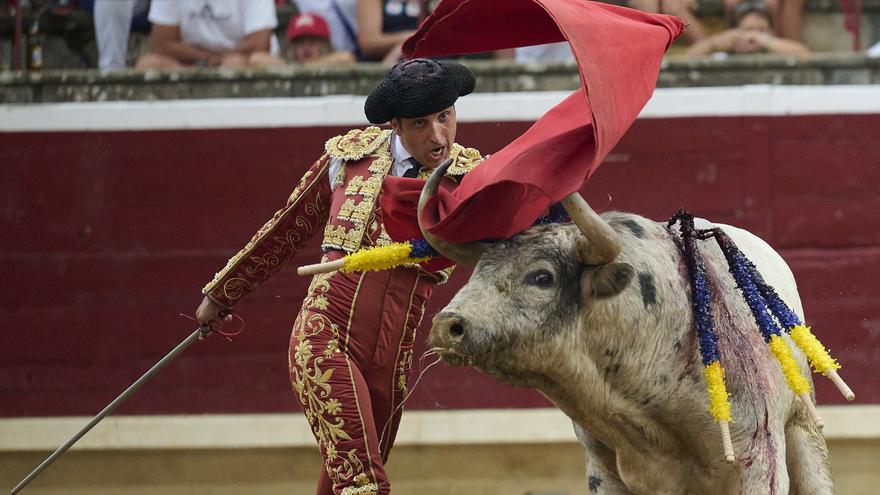 Con trapío y brava la corrida de Sobral, que superó a los hermanos Castaño