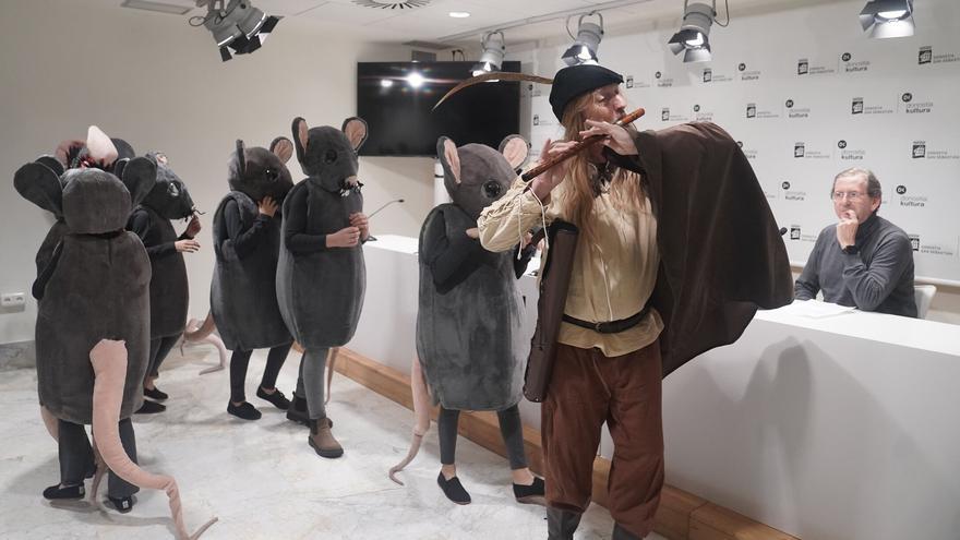 Bergara Antzerki Musikala (BAM!) representará el 23 de diciembre en el Teatro Principal de Donostia su nueva obra &#039;Hamelingo txirularia&#039;