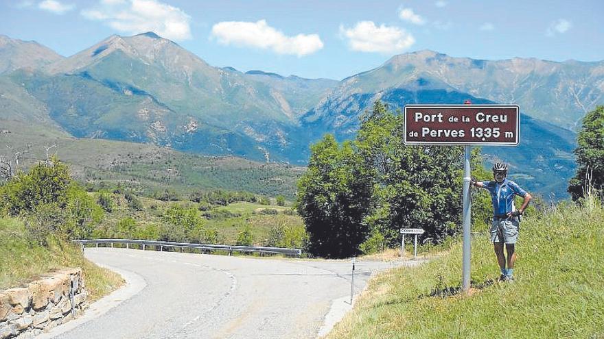 Creu de Perveseko portua.