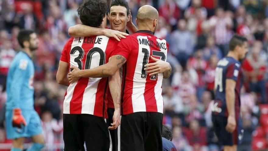 El Athletic golea al Eibar