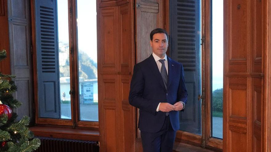 Pradales nazioarteko izaera duen agendarekin hasiko du 2026a eta akordioak berrituko ditu Gales eta Fukushimarekin