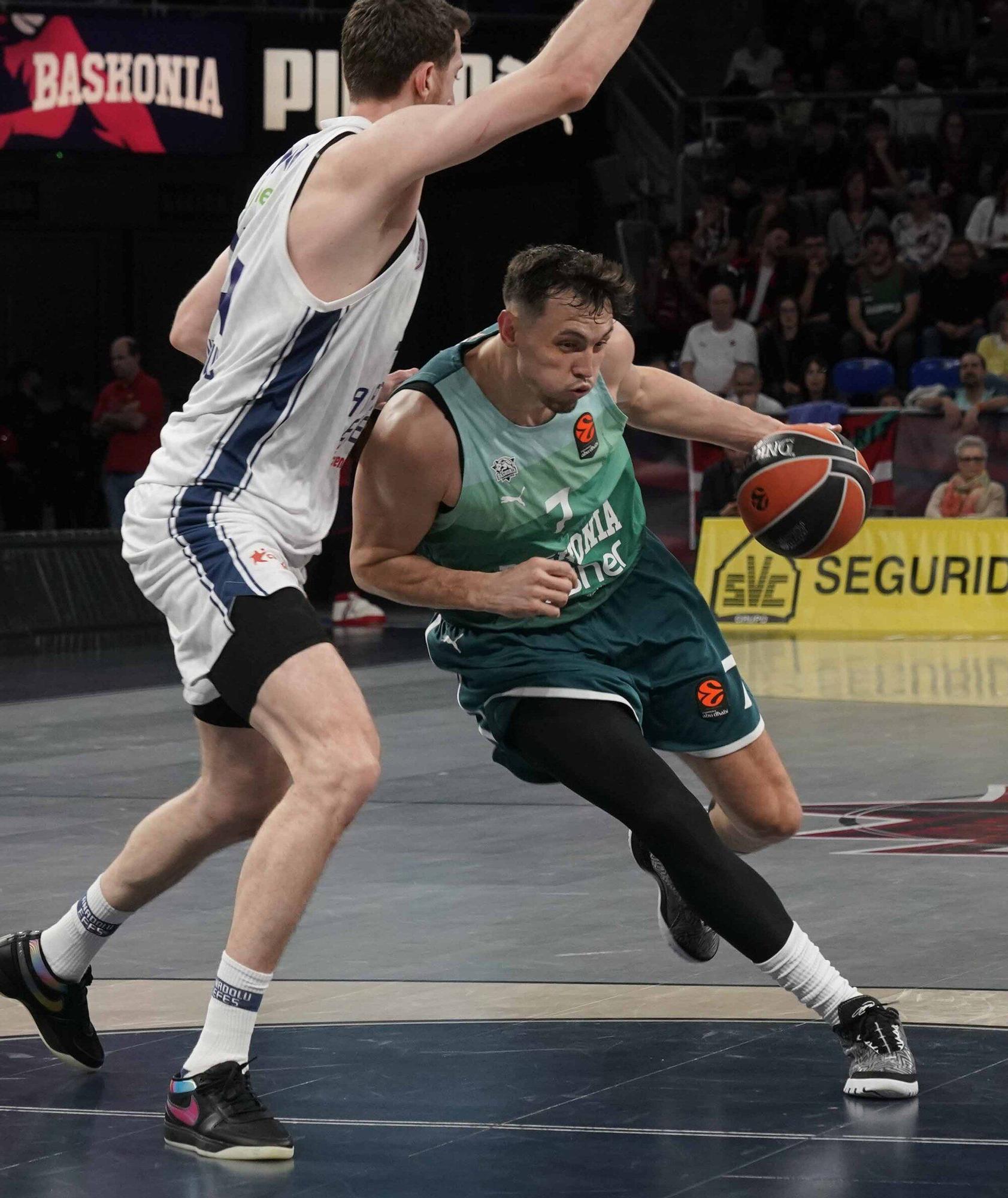 Las mejores imáganes del Baskonia 86-75 Anadolu Efes